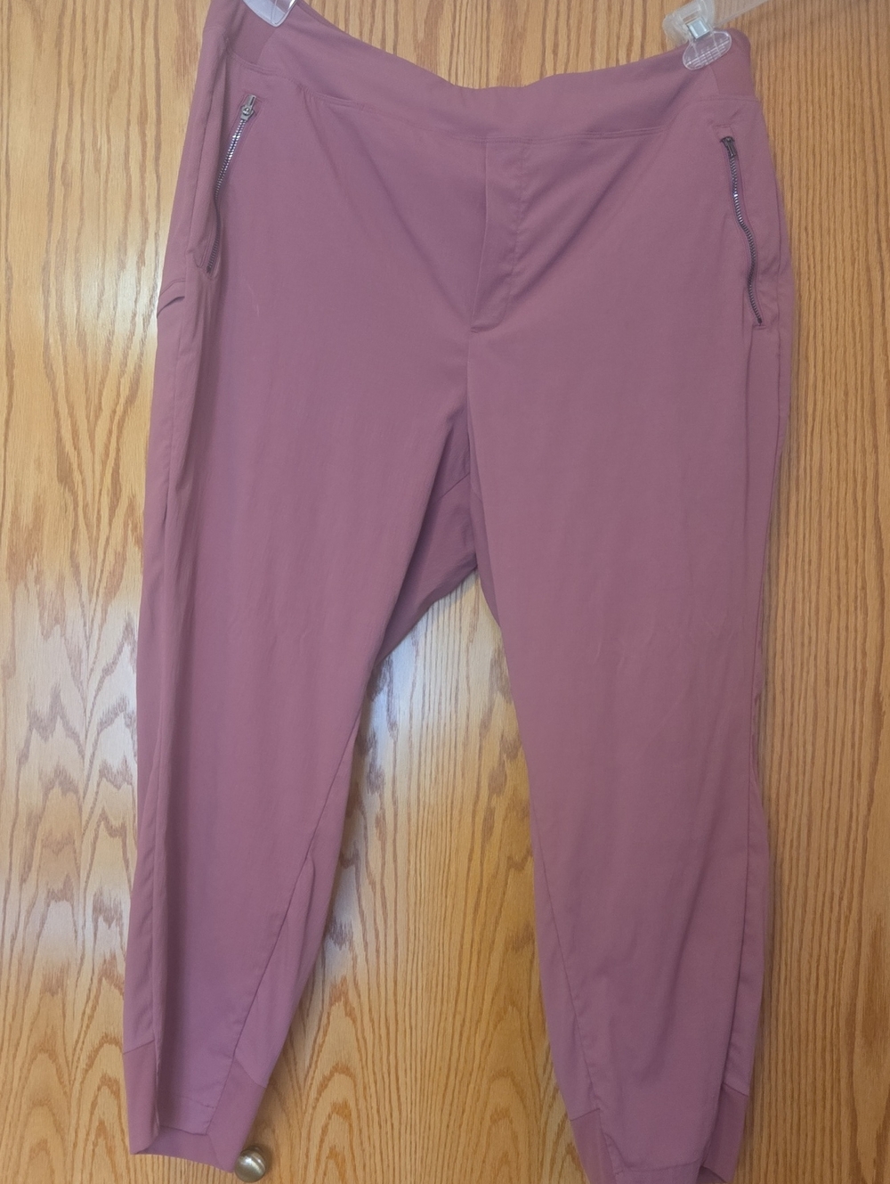 Athleta Dusty Rose Jogger Pants with Zip Pockets